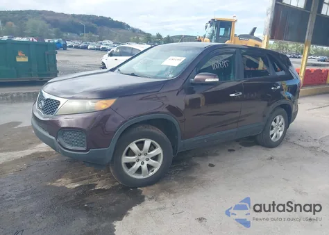 2011 Kia Sorento Lx z USA, uszkodzony, nr VIN 5XYKT3A12BG149953
